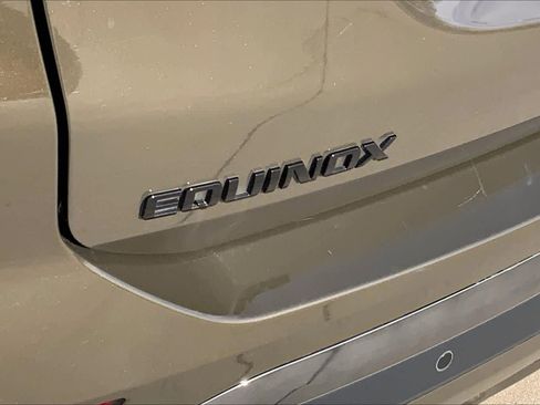 Used 2023 Chevrolet Equinox RS w/ RS Leather Package image 10