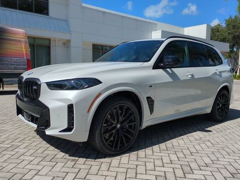 New 2026 BMW X5 M60i w/ Executive Package AWD/4WD image 8