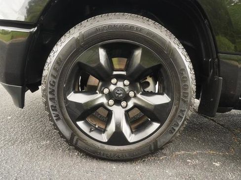 Used 2019 RAM 1500 Big Horn AWD/4WD image 37