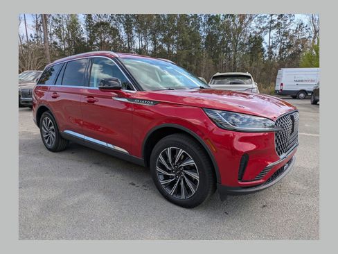 New 2026 Lincoln Aviator Premiere image 1