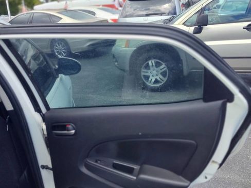 Used 2011 MAZDA MAZDA2 Sport image 18