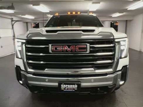 Certified 2024 GMC Sierra 2500 SLT w/ SLT Premium Package AWD/4WD image 3