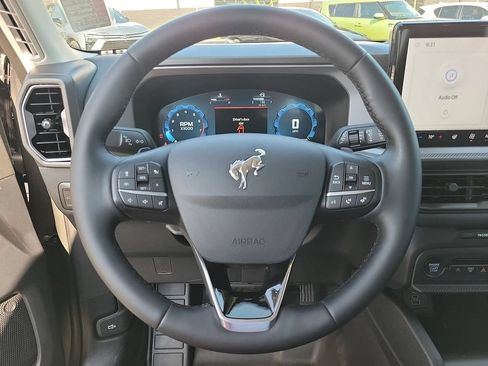Used 2025 Ford Bronco Sport Badlands AWD/4WD image 19