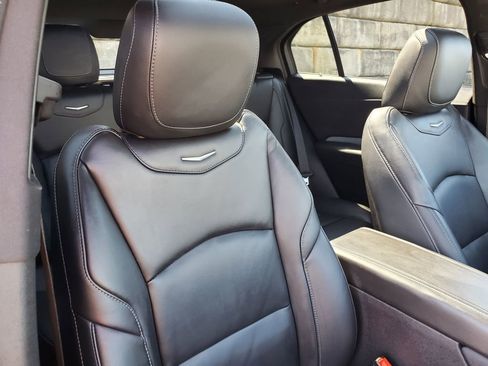 Certified 2022 Cadillac XT4 Premium Luxury w/ Enhanced Visibility Package image 35
