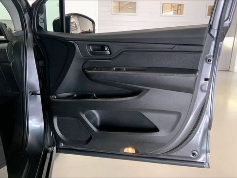 Used 2023 Honda Odyssey EX-L image 26