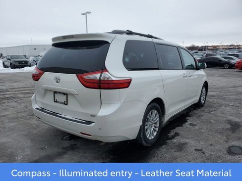 Used 2015 Toyota Sienna XLE Premium image 7