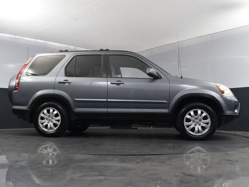 Used 2005 Honda CR-V EX image 19