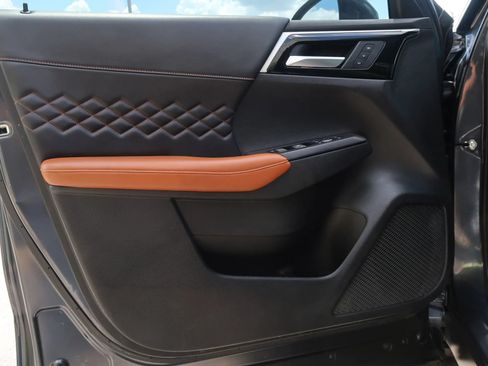 Used 2024 Mitsubishi Outlander SEL AWD/4WD image 45