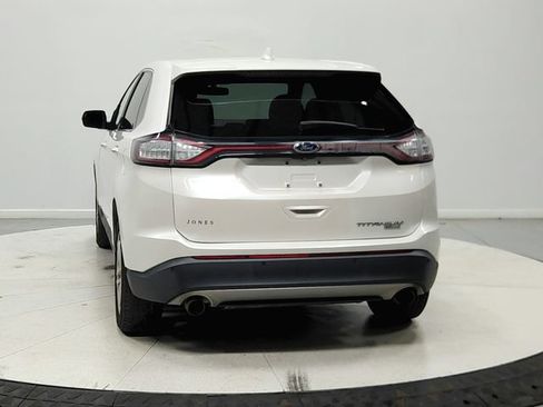 Used 2017 Ford Edge Titanium w/ Technology Package FWD image 7