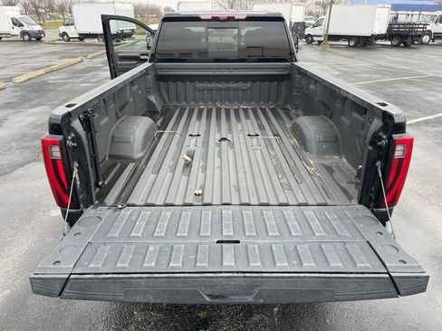 Used 2024 GMC Sierra 3500 Denali w/ Denali Reserve Package AWD/4WD image 23