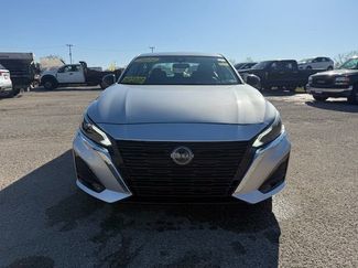 Used 2024 Nissan Altima 2.5 SV video 2
