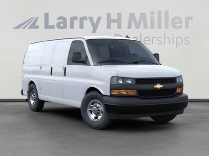 New 2025 Chevrolet Express 2500