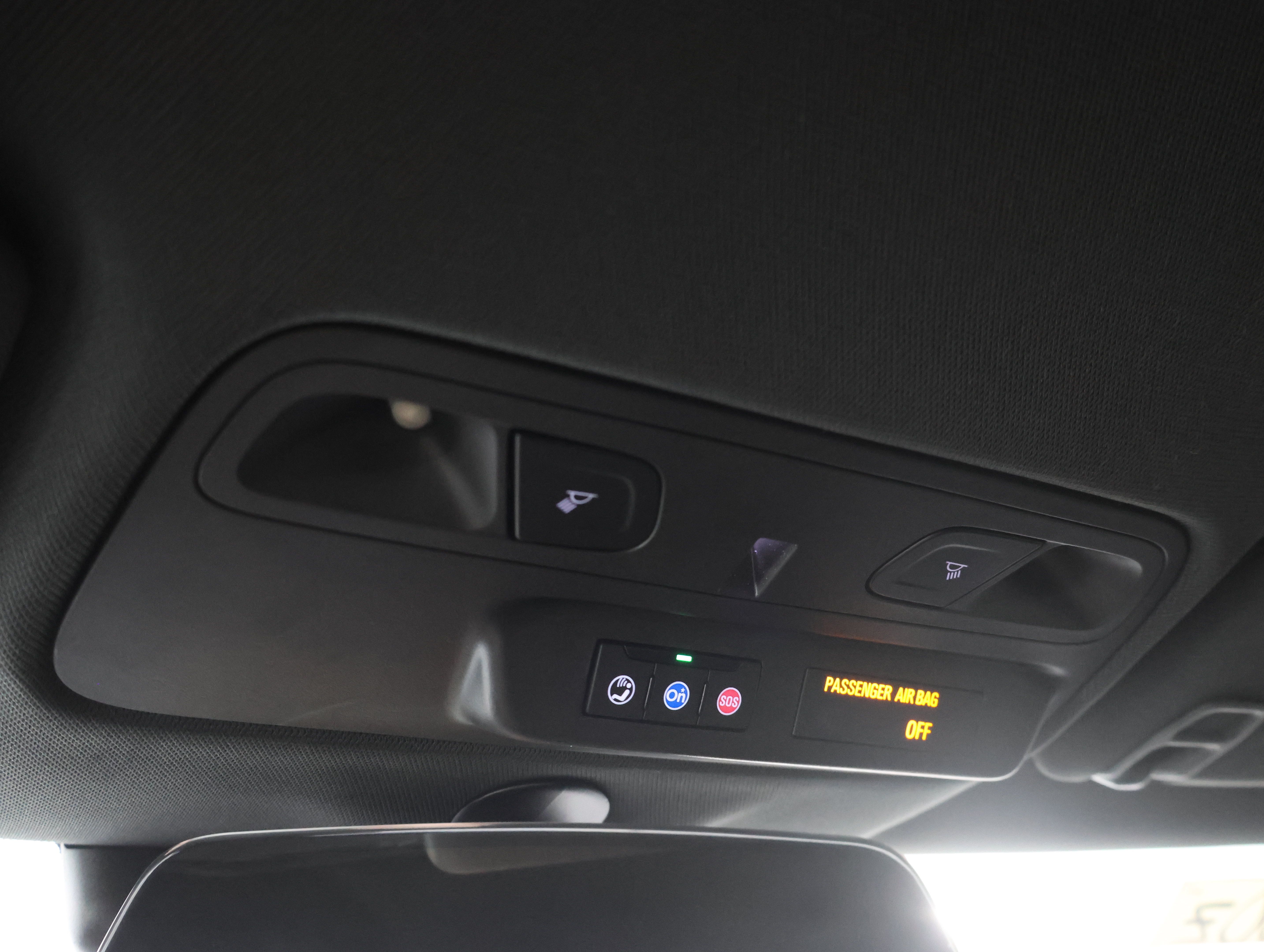 Used 2019 Chevrolet Camaro ZL1 RWD image 60