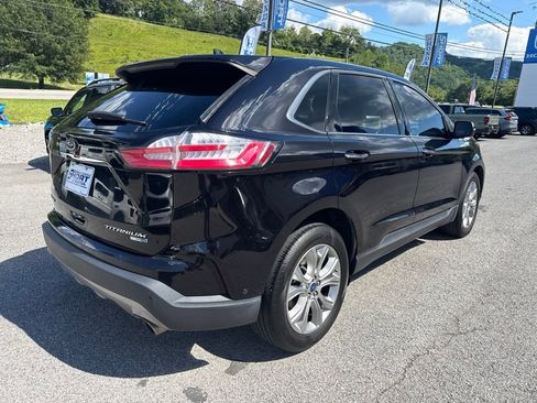 Used 2019 Ford Edge Titanium w/ Equipment Group 301A AWD/4WD image 6