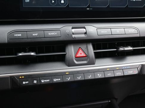 Used 2026 Kia K4 FWD image 19