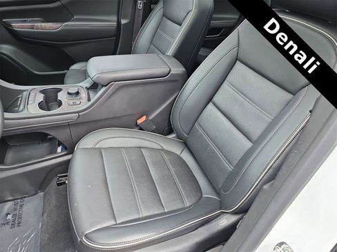 Used 2022 GMC Acadia Denali w/ Denali Ultimate Package image 15