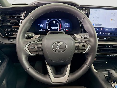 Certified 2024 Lexus TX 350 AWD w/ Captains Chair Package image 11