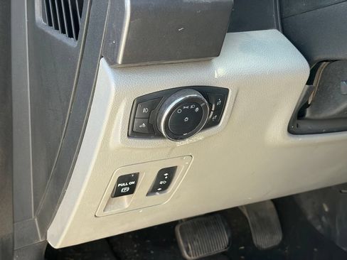 Used 2020 Ford F150 XLT w/ Equipment Group 301A Mid RWD image 7