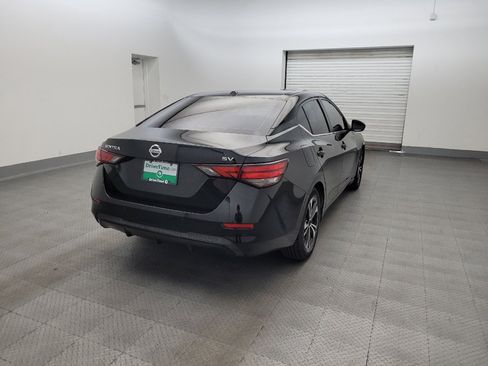 Used 2021 Nissan Sentra SV FWD image 9