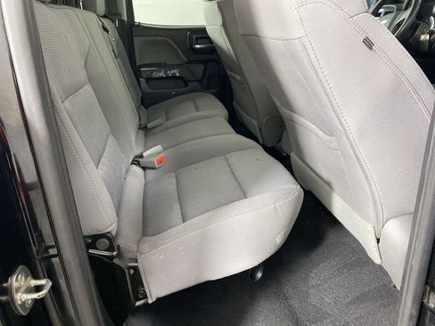 Used 2019 Chevrolet Silverado 1500 Custom w/ Custom Convenience Package image 25