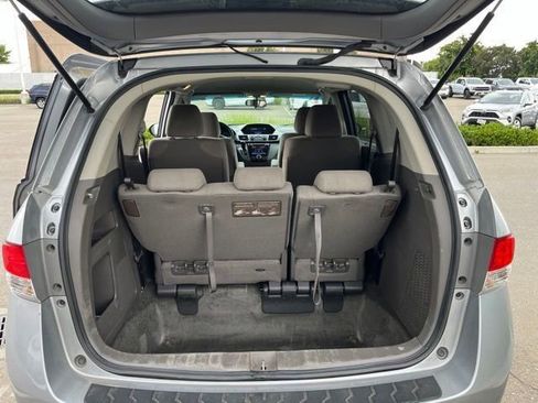Used 2016 Honda Odyssey EX image 9