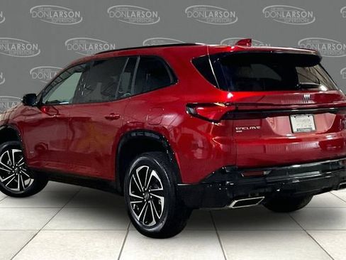 Certified 2025 Buick Enclave Sport Touring w/ Power Package AWD/4WD image 5