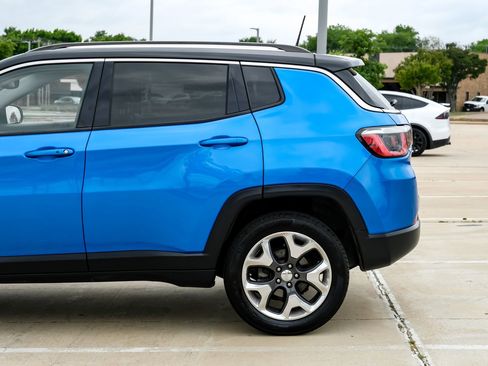 Used 2019 Jeep Compass Limited AWD/4WD image 13