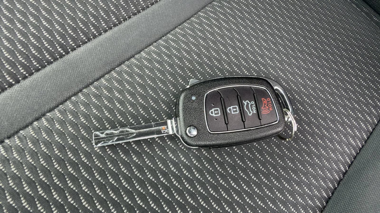 Used 2018 Hyundai Sonata SE FWD image 22