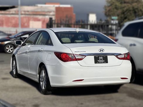 Used 2012 Hyundai Sonata GLS w/ Popular Equipment Pkg FWD image 4