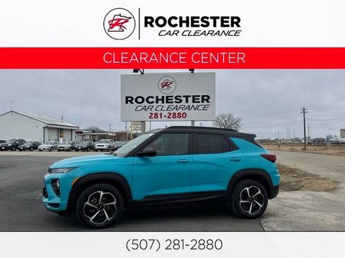 Used 2021 Chevrolet TrailBlazer RS w/ Technology Package image 1