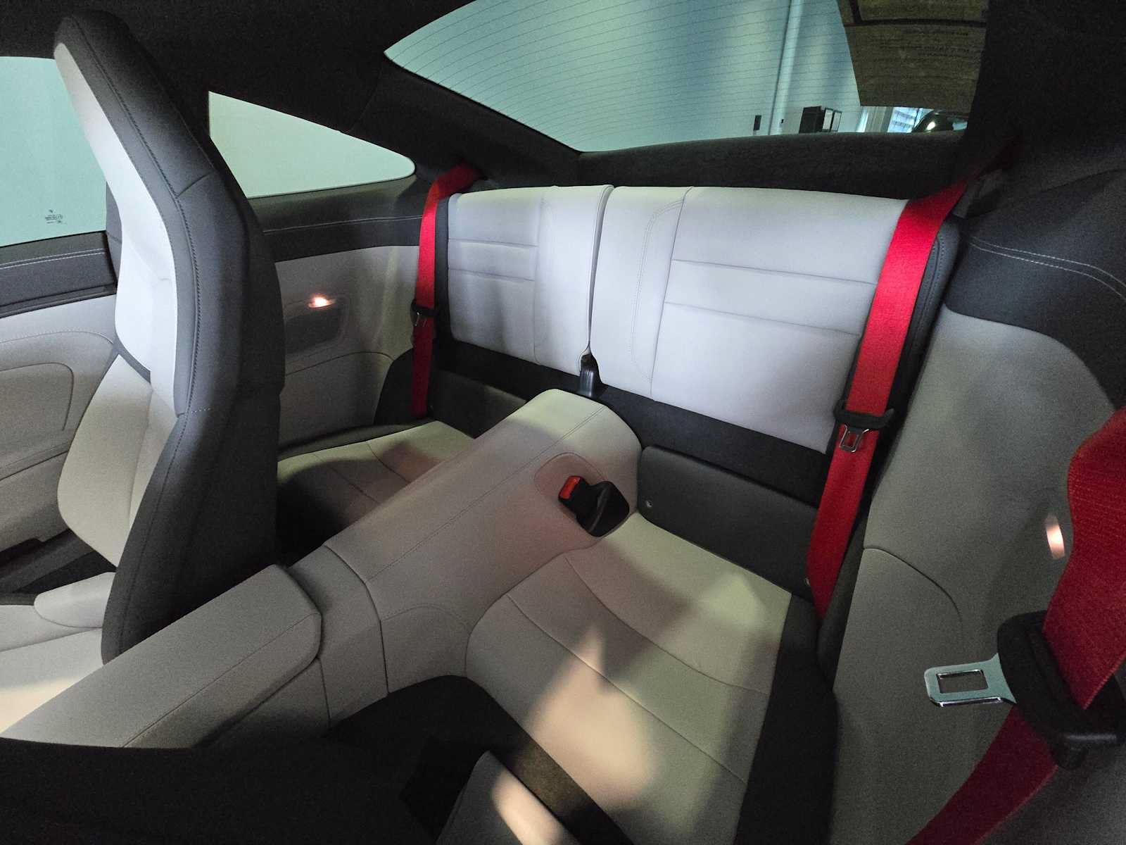 Used 2025 Porsche 911 Carrera S RWD image 18