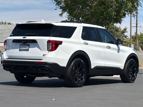 Used 2021 Ford Explorer ST w/ Equipment Group 401A AWD/4WD image 2
