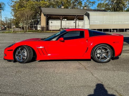 Used 2011 Chevrolet Corvette Grand Sport w/ Preferred Equipment Group RWD image 4
