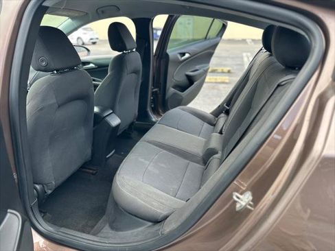 Used 2019 Chevrolet Cruze LS w/ LS Convenience Package FWD image 14