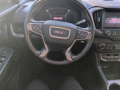 Used 2022 GMC Terrain AT4 w/ Infotainment Package II image 8