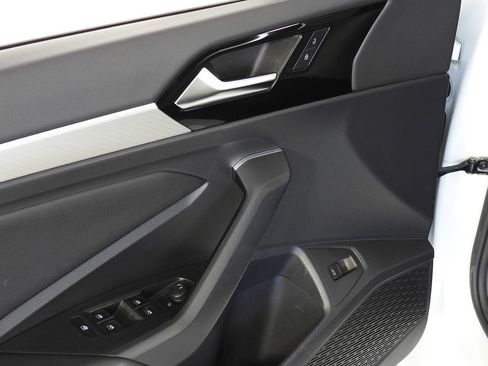 Used 2019 Volkswagen Jetta R-Line FWD image 12