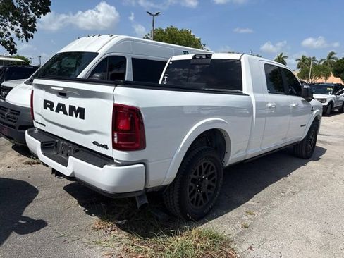 Used 2026 RAM 2500 Limited AWD/4WD image 7
