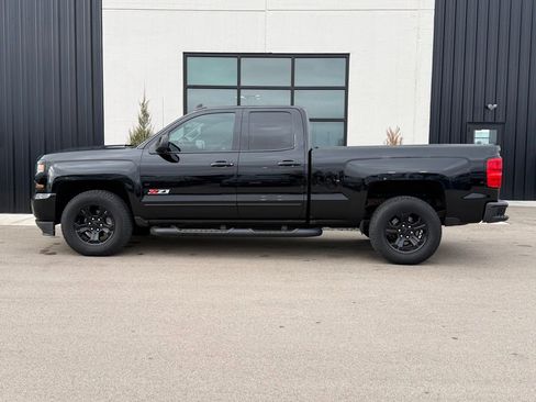 Used 2016 Chevrolet Silverado 1500 LT w/ Midnight Edition image 2