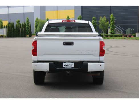 Used 2016 Toyota Tundra Limited w/ Limited Premium Package AWD/4WD image 3