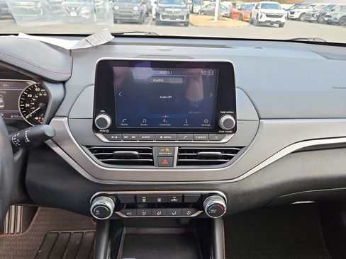 Used 2024 Nissan Altima 2.5 SR image 16