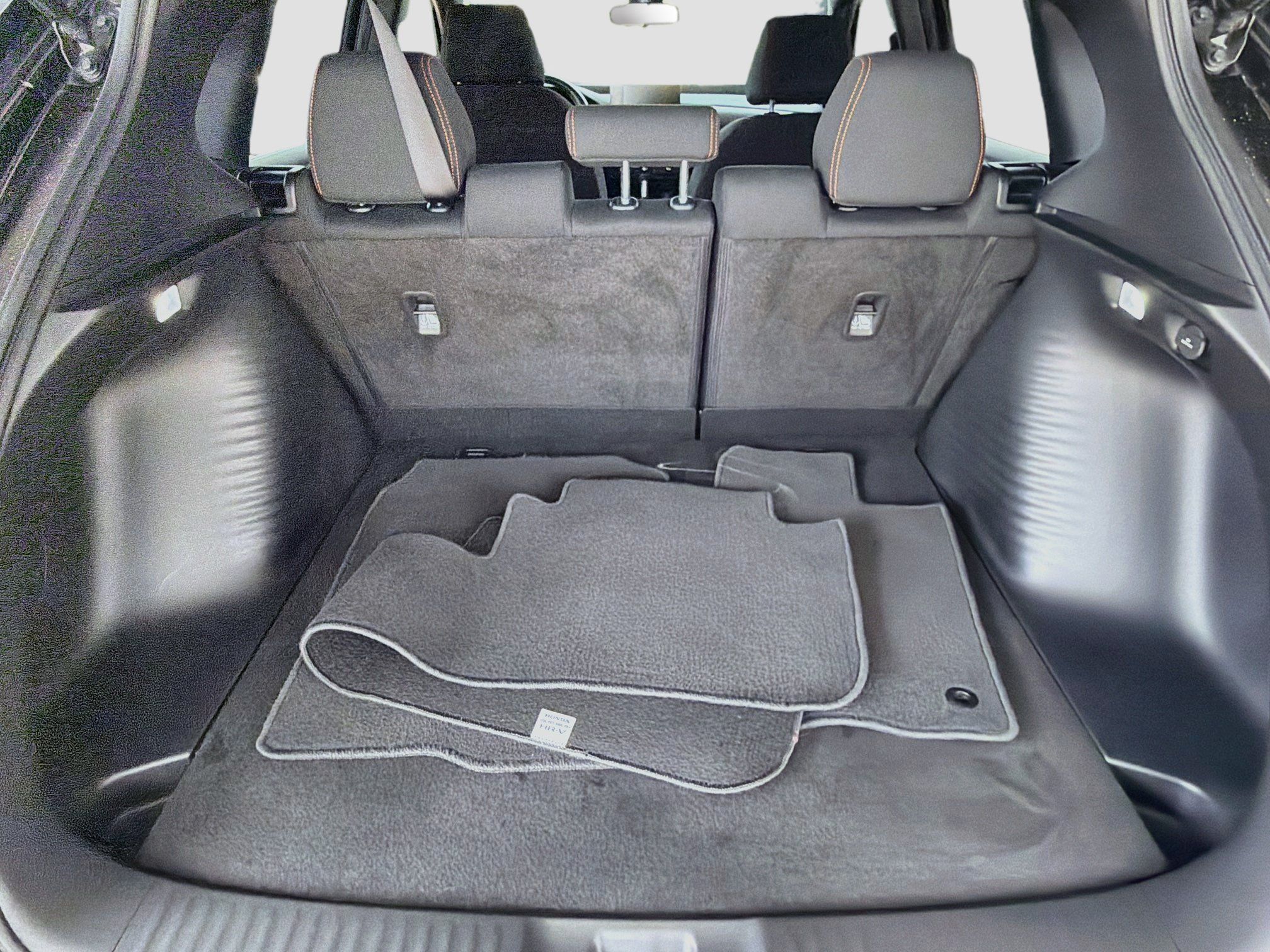 Used 2025 Honda HR-V Sport image 27