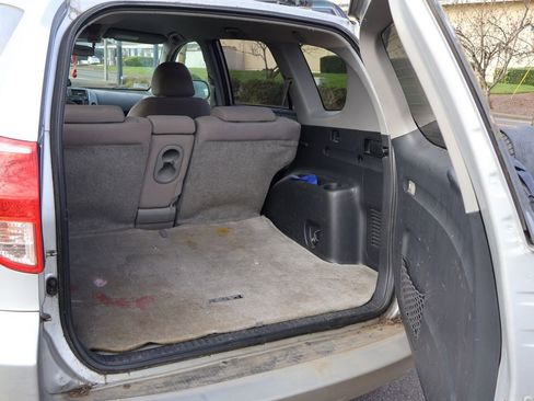 Used 2006 Toyota RAV4 2WD image 6