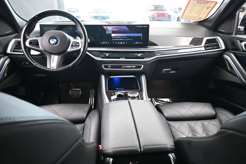 Used 2025 BMW X6 xDrive40i AWD/4WD image 43