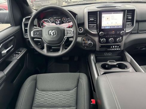 New 2026 RAM 1500 Big Horn AWD/4WD image 13