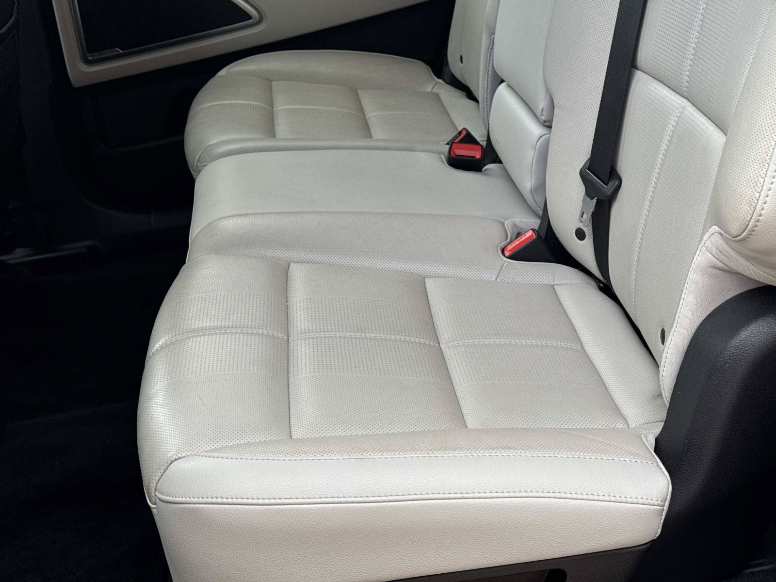 Used 2023 Kia Telluride EX FWD image 17