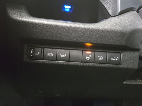 Used 2024 Toyota RAV4 XSE image 31