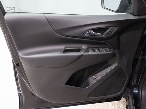 Used 2020 Chevrolet Equinox LT image 15