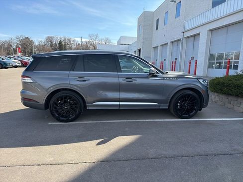 Used 2022 Lincoln Aviator Reserve w/ Equipment Group 201A image 4
