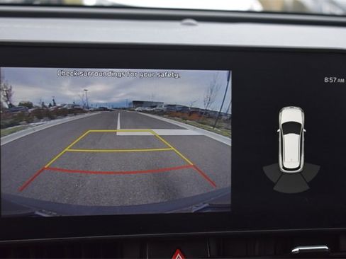 Certified 2025 Kia Sportage EX image 28