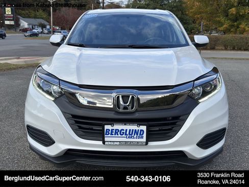 Used 2022 Honda HR-V LX image 9